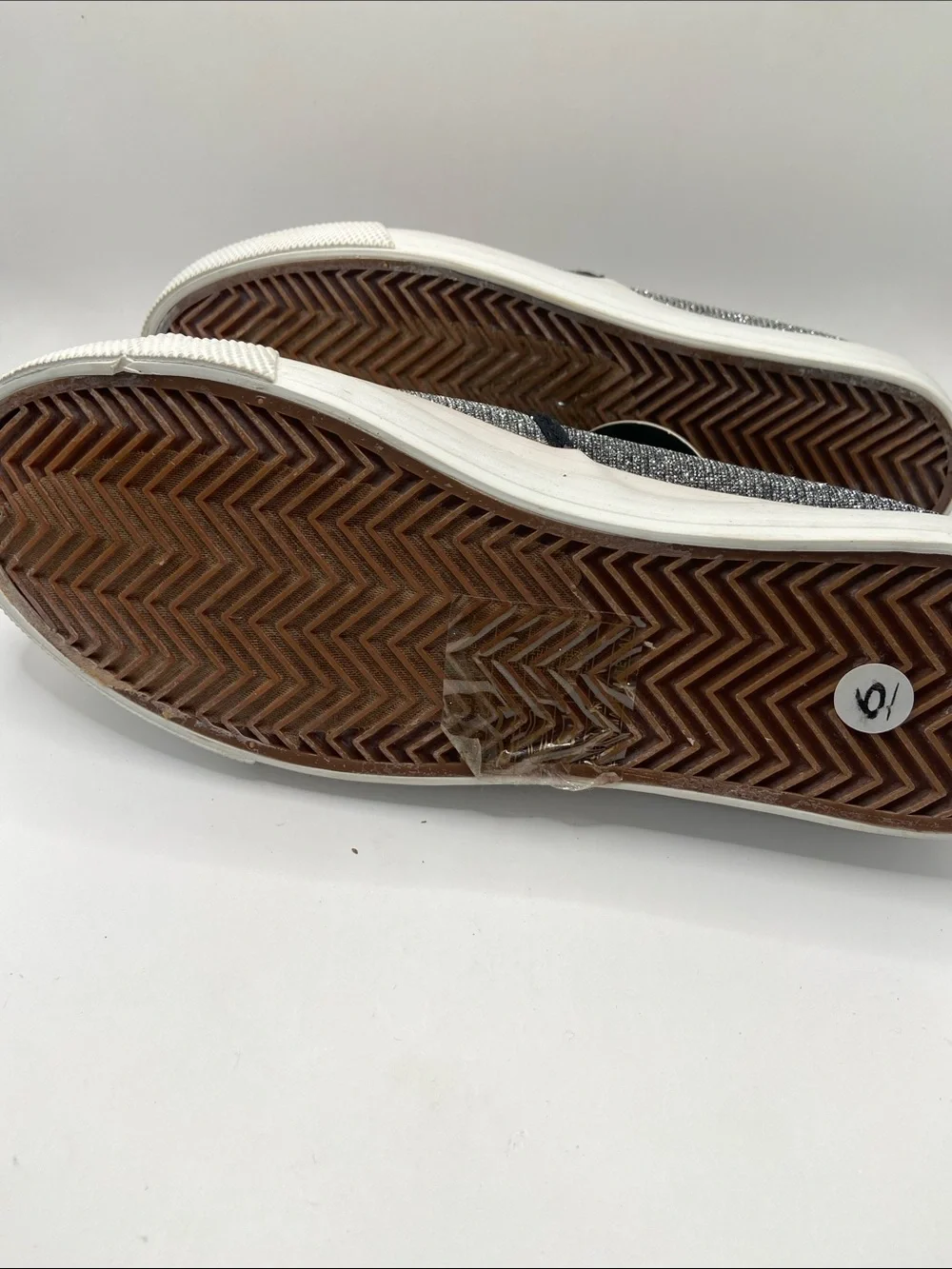 Alexis Be deal Slip On Platform Glitter Sneakers Size 6 New Metallic